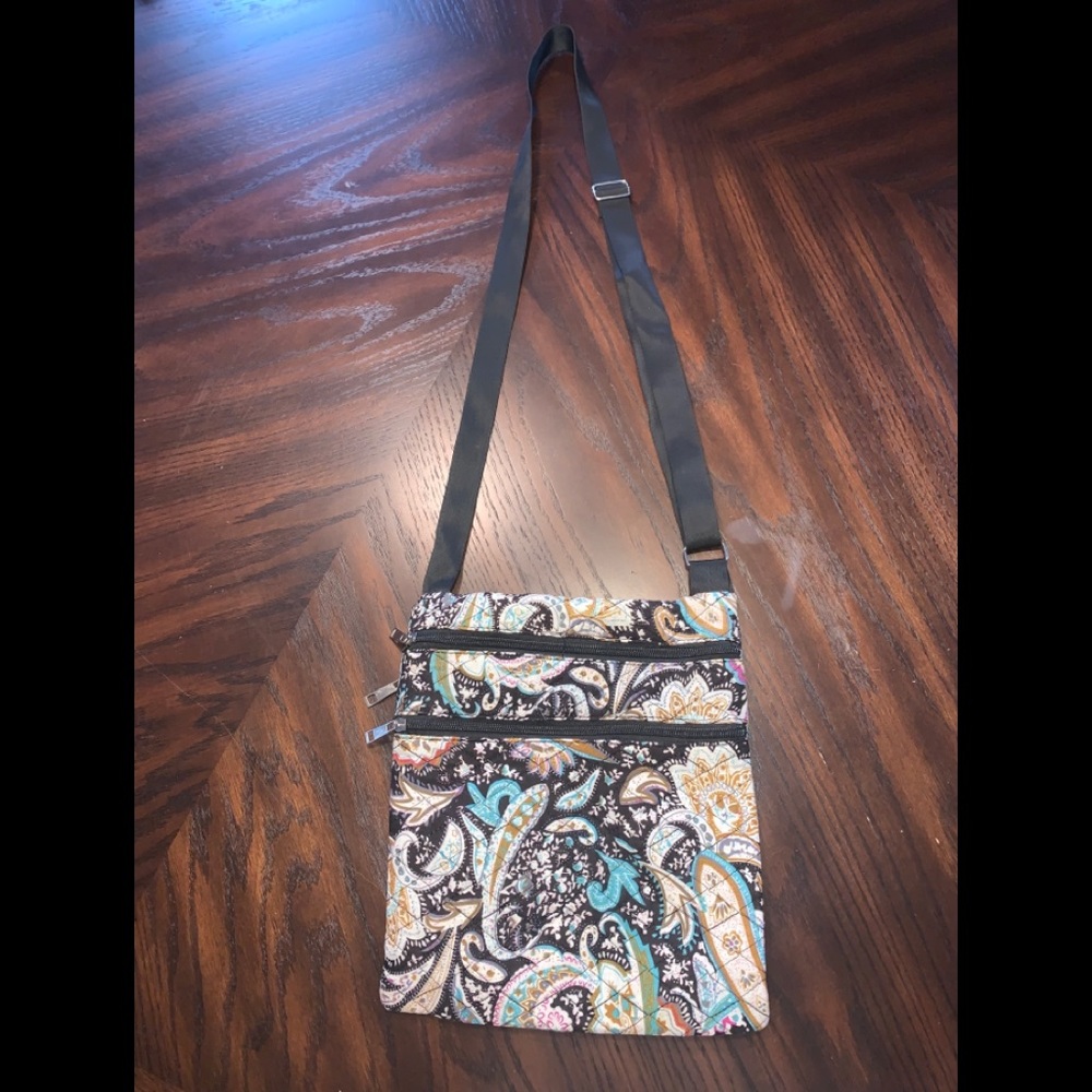 Pretty Paisley Tote Black & Floral